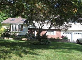 946 Chestnut Ridge Rd, Spring Valley, NY 10977