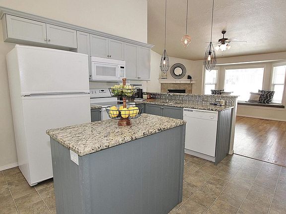 5th image of 8984 W Hepburn Ln