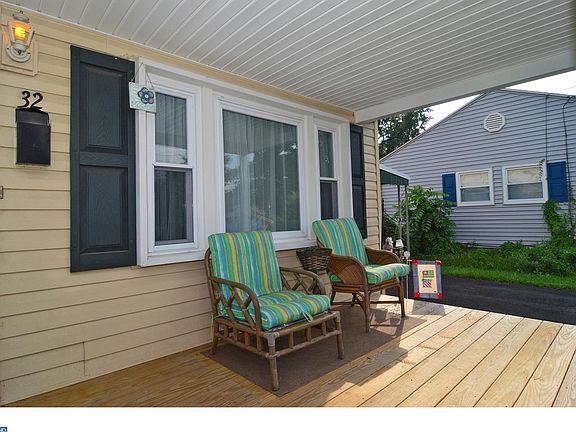 5th image of 32 Hain Ave