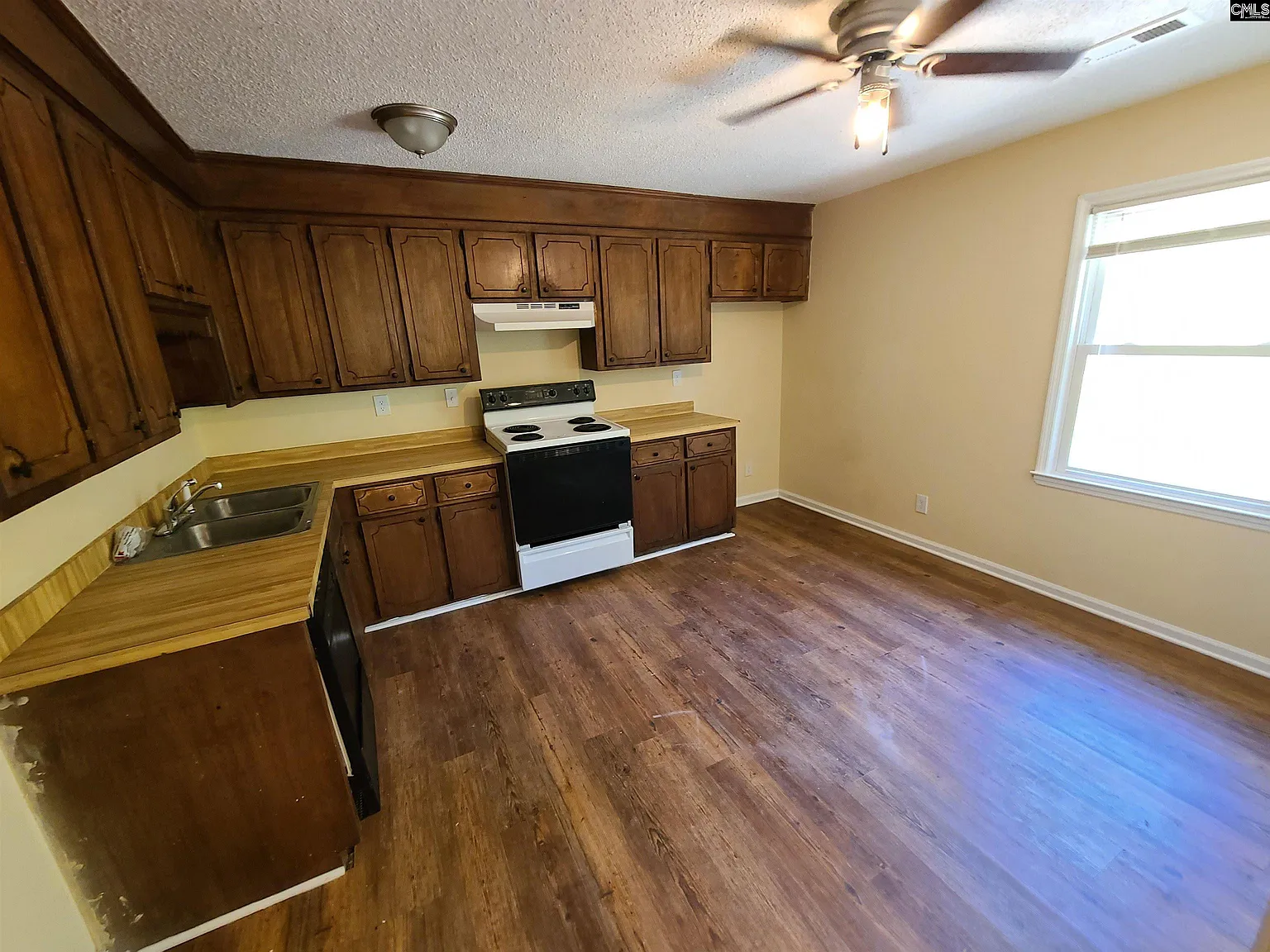 2 bed, 725 sqft, $800 — Photo 4