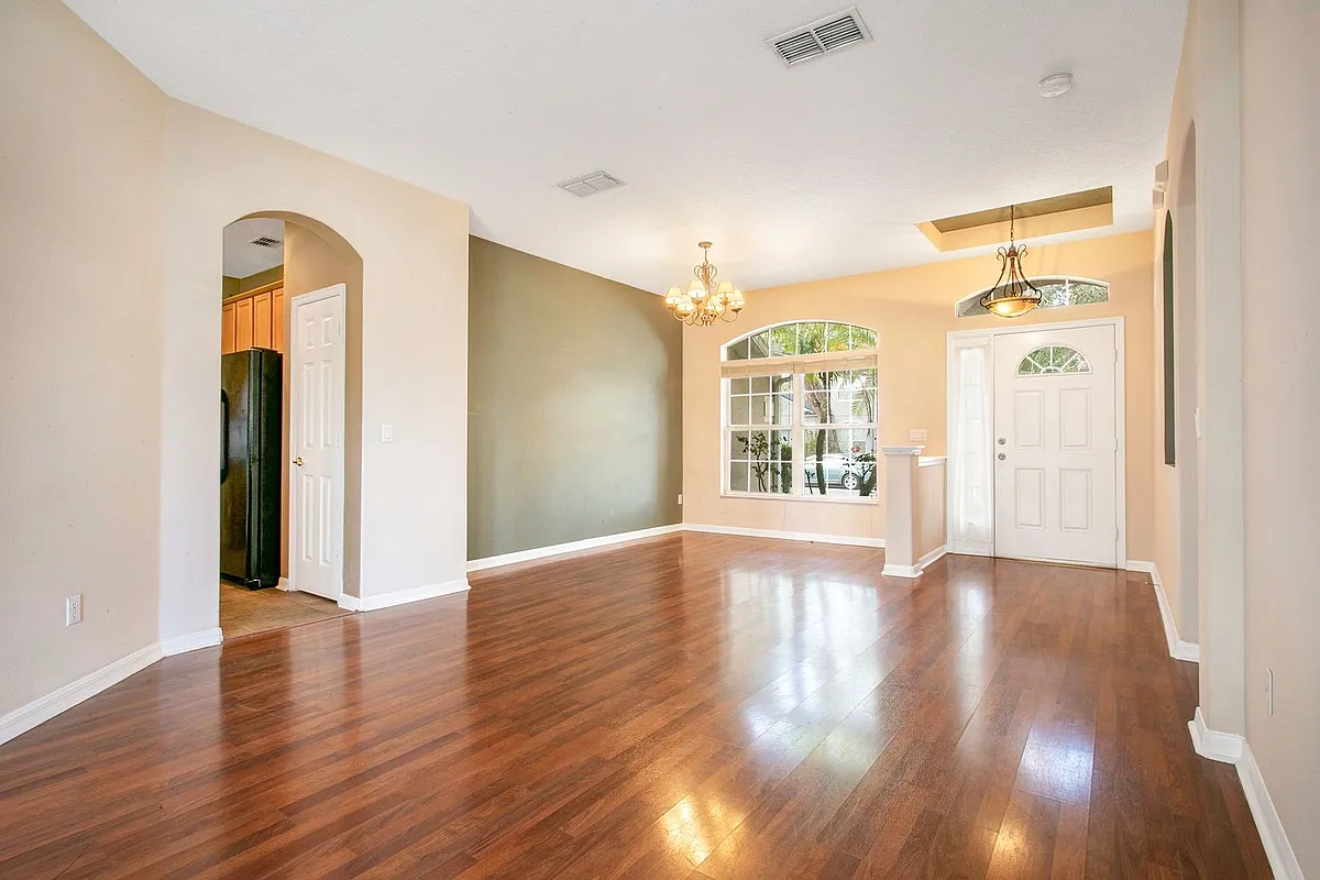 Building Photo - 307 Flyrod Cir