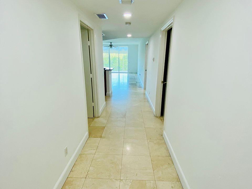 Entrance to apartment