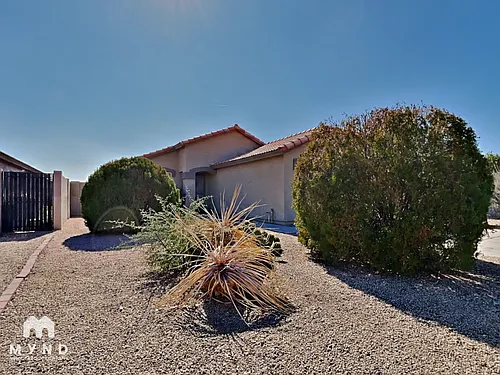 13583 W Saguaro Ln Photo 1