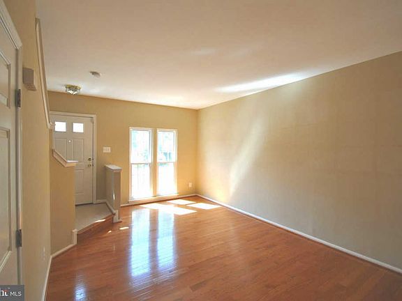 5th image of 8366 Hunter Murphy Cir