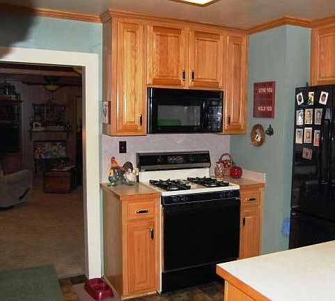 4th image of 4312 S Frankfort Ave