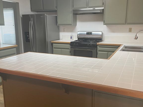 2nd image of 29709 Park City Ave