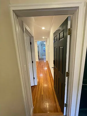 Rented by Hudson Exclusive Inc | media 37