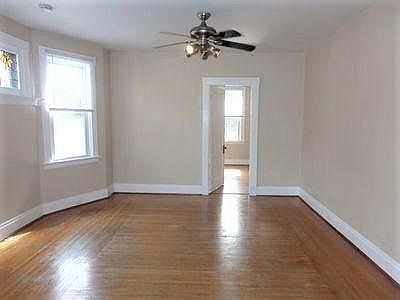 2nd image of 2715 Markbreit Ave #1