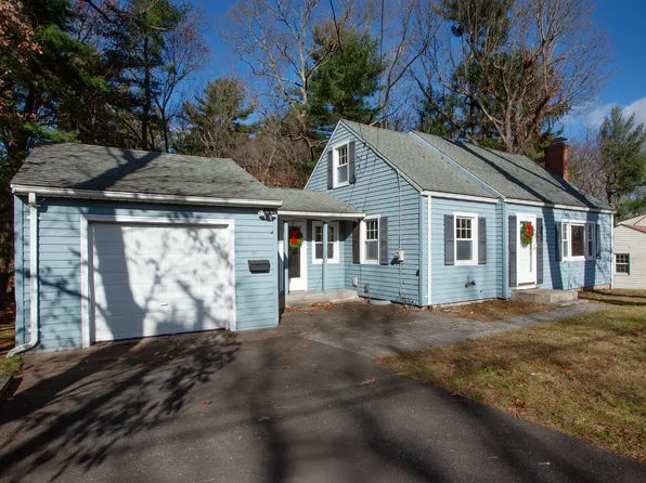 25 Barry Lane, Simsbury, CT 06070