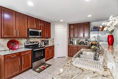 14726 Cedar Creek Way — Photo 5