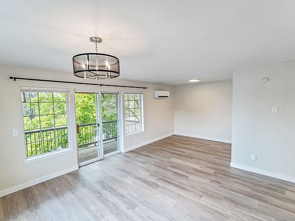 5th image of 2316 E South Riverton Ave APT 2