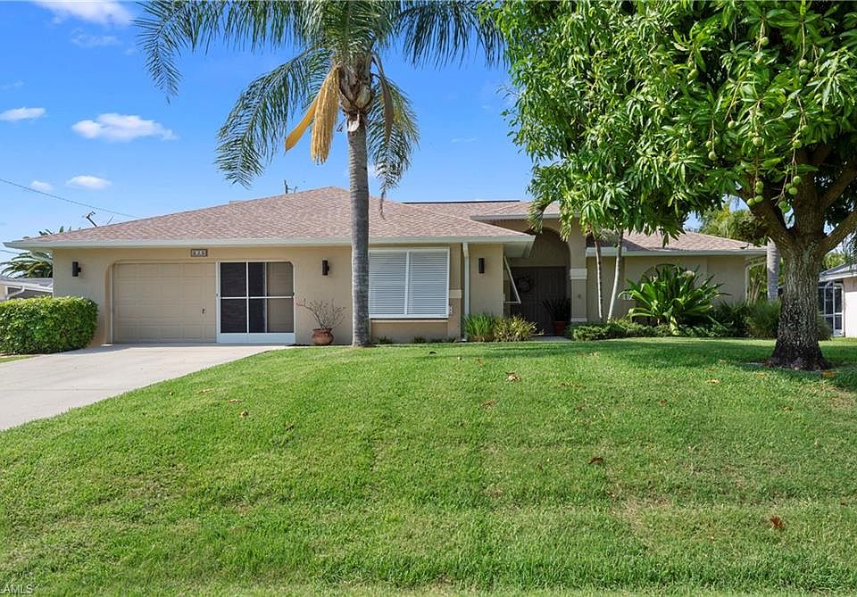 1st image of 525 SW 27th Ter