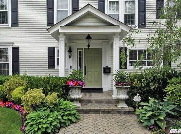 5th image of 634 Atlantic Ave