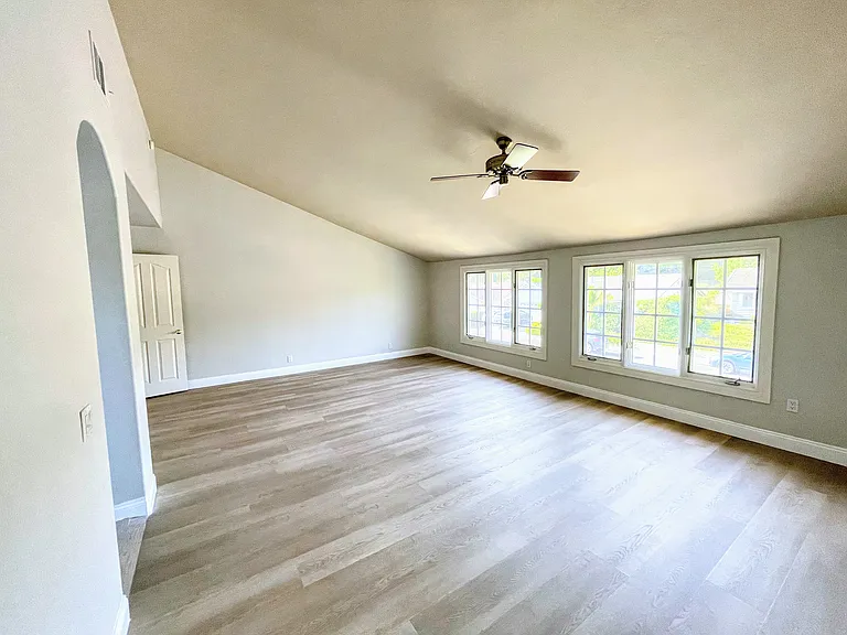 27142 Pueblonuevo Dr — Photo 14