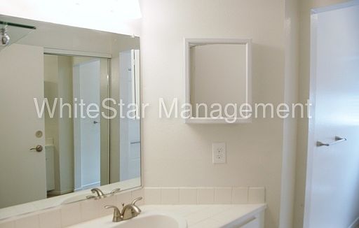 4th image of 78441 Avenue 42 APT D