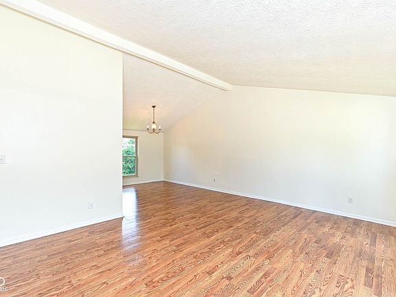 4th image of 8031 Creed Ct