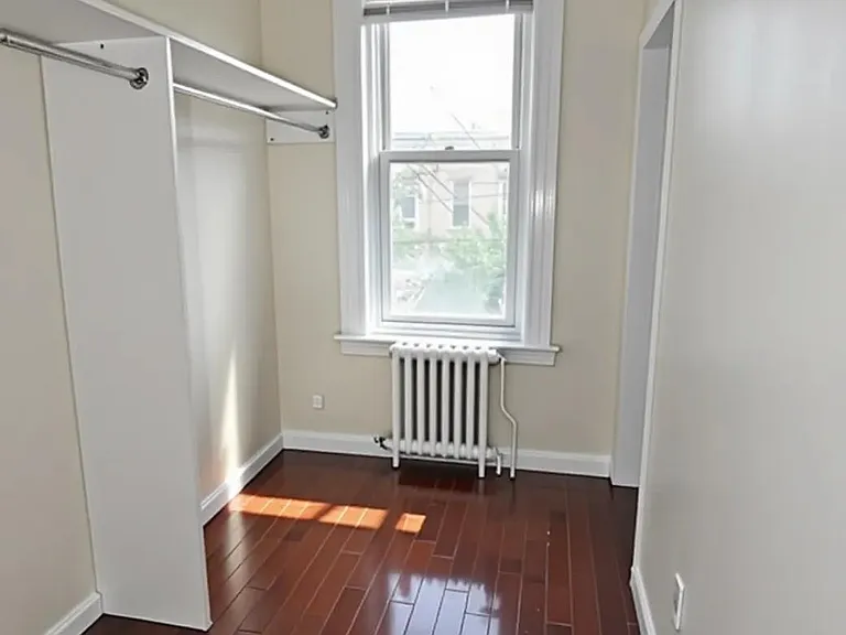 6027 71st Ave #2 — Photo 5