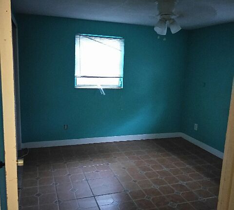 2nd image of 3610 Oakhurst Dr