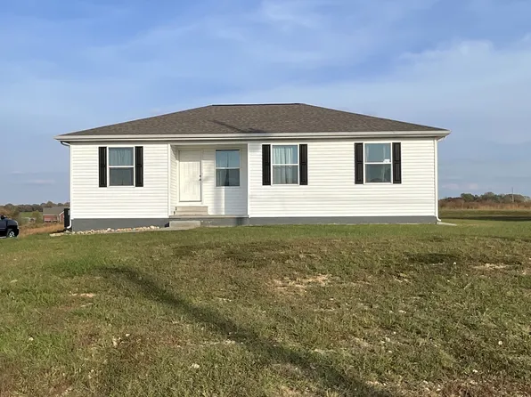 918 Freeman St, Lafayette, TN 37083