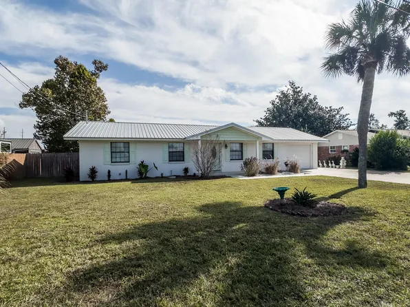 116 Moody Dr, Panama City, FL 32404