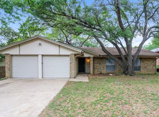 7609 Ripple Creek Ct, Fort Worth, TX 76120