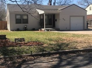 959 S Prairie Park Rd, Wichita, KS 67218