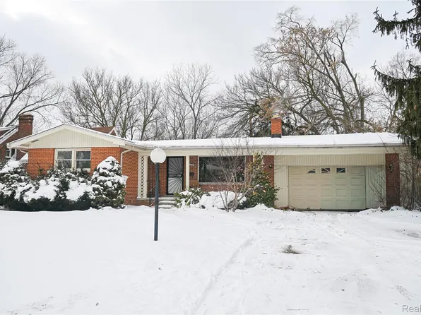 3726 Isabelle St, Inkster, MI 48141