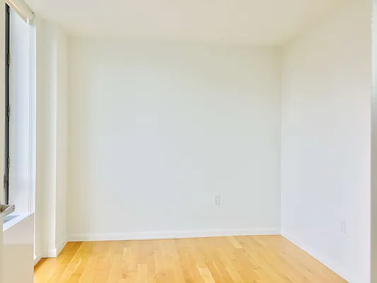 Rented by Matthew Gros-Werter, LREB  | media 17