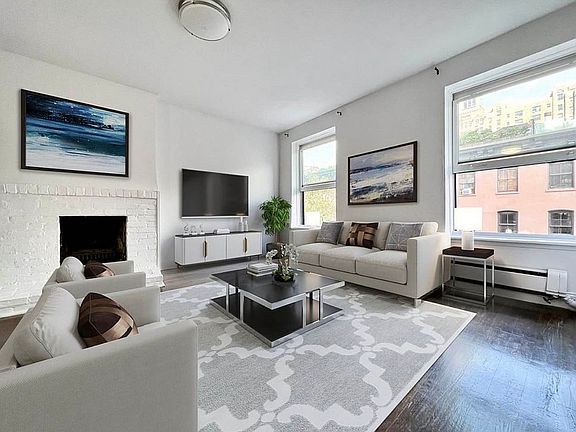 3rd image of 456 W 22nd St #4