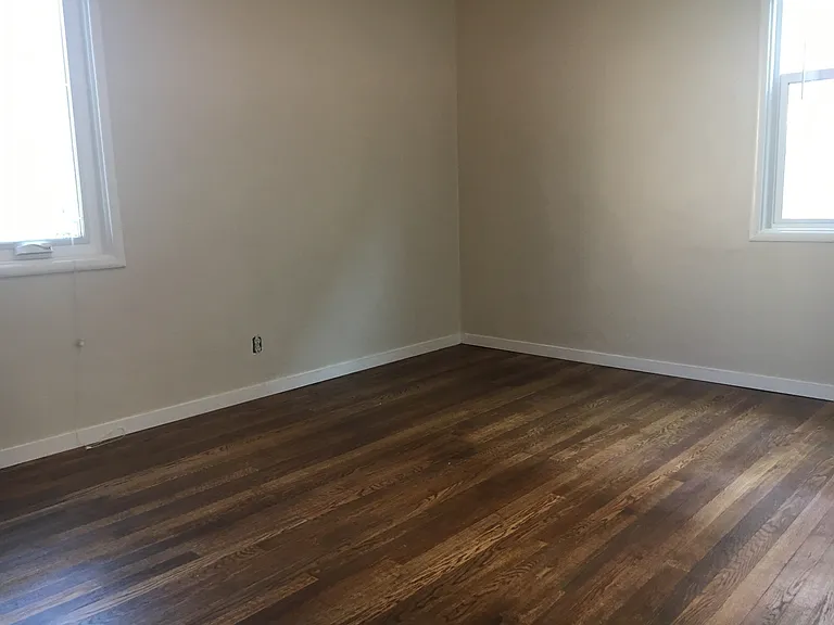 157 W Broadmoor Blvd #1 — Photo 18