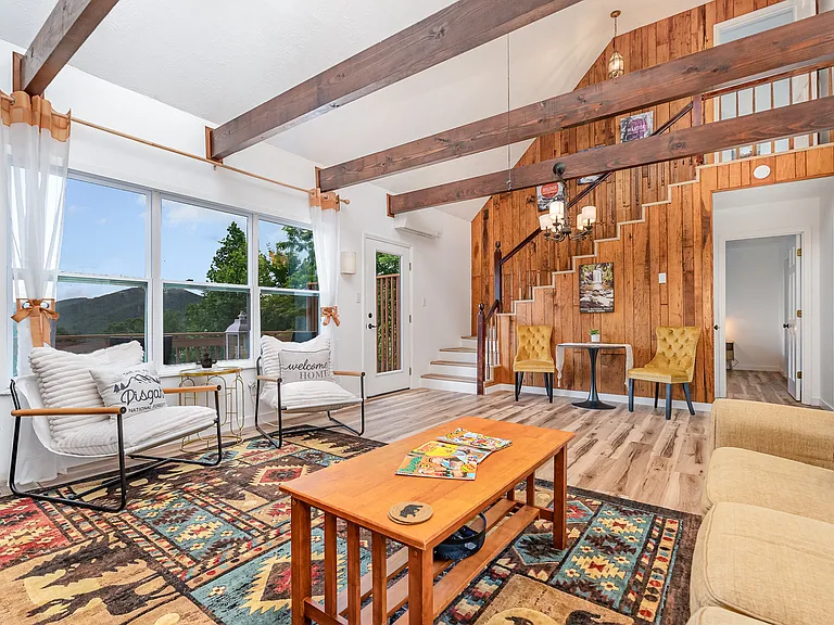 508 Overlook Dr #2 — Photo 8