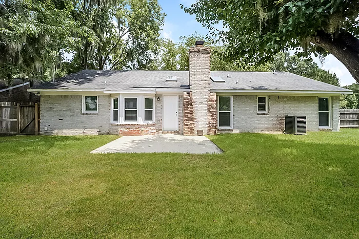 8117 N Ridgebrook Dr — Photo 10