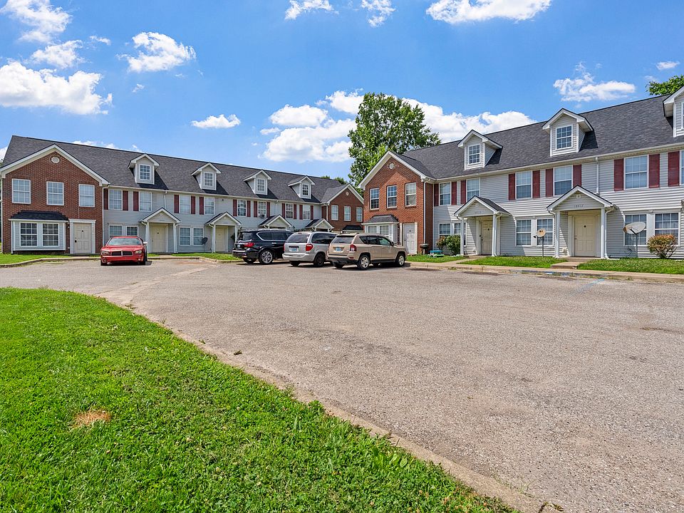 1st image of 10403 Hillpark Dr