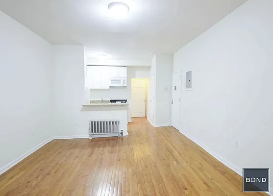 Rented by Bond New York | media 3