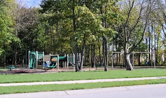 11081 Sanders Dr — Photo 27