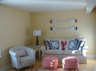 272 Mills Rd #6G, Kennebunkport, ME 04046