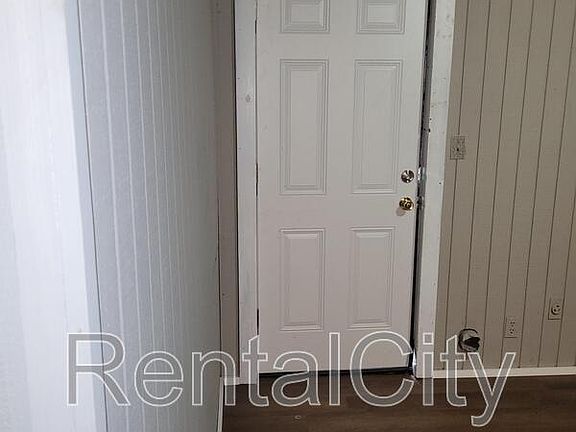 3rd image of 1835 Browning St