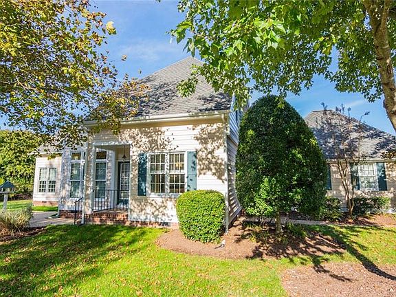 2nd image of 6240 Kershaw Dr #6240