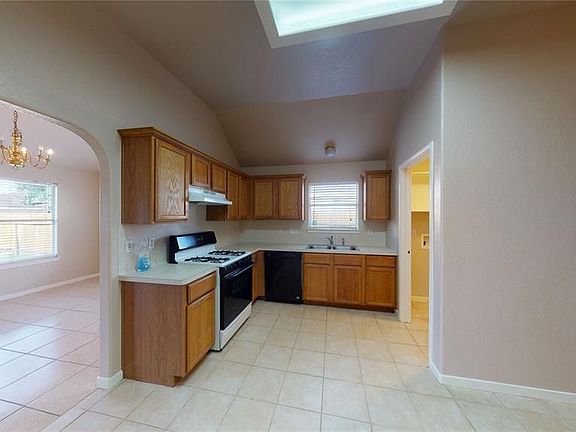 4th image of 21558 Forest Colony Dr