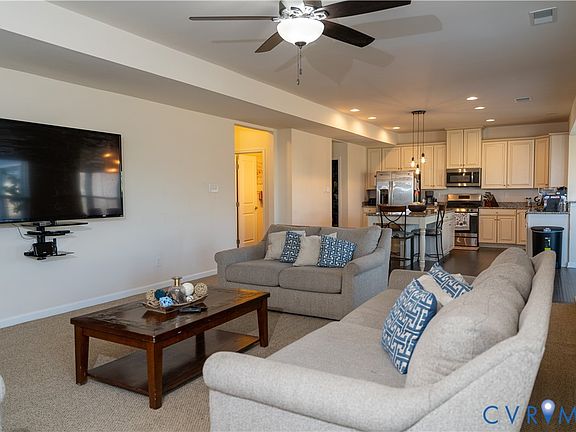 4th image of 1525 Miners Trail Rd