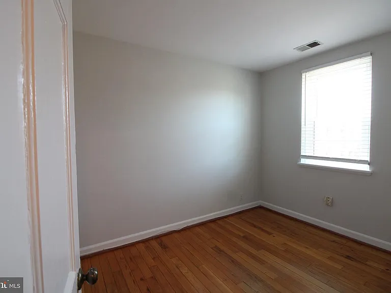 3339 S Stafford St — Photo 12