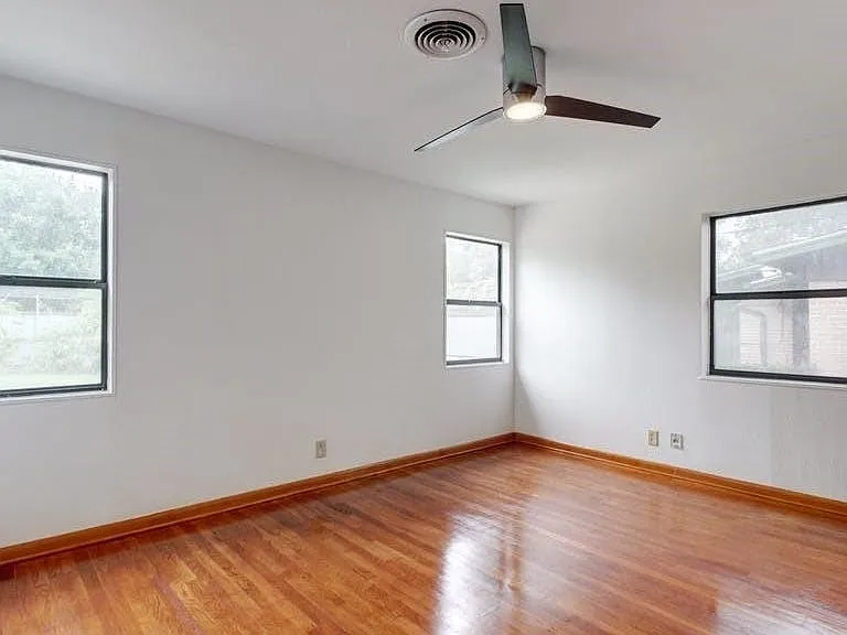1400 Larkwood Dr — Photo 37
