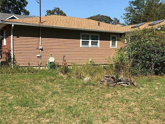 3rd image of 41 Parkview Dr