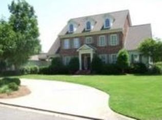 1069 Charleston Blvd, Tupelo, MS 38801