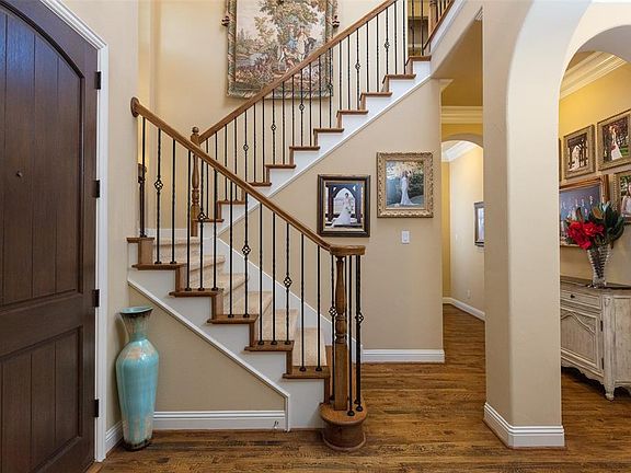 3rd image of 3720 Plum Vista Pl
