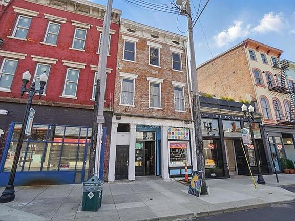 3rd image of 107 W Elder St #B