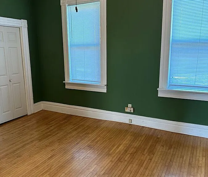 504 Belvidere St E #1 — Photo 4