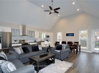 33 Beaconsfield Ave #2, London, ON N6C1B6