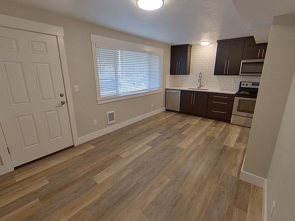 4th image of 405 E 14th Ave #2