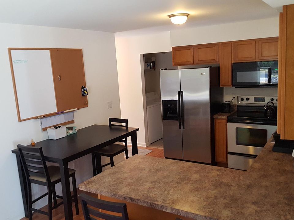 1st image of 613 Malta Ave #613